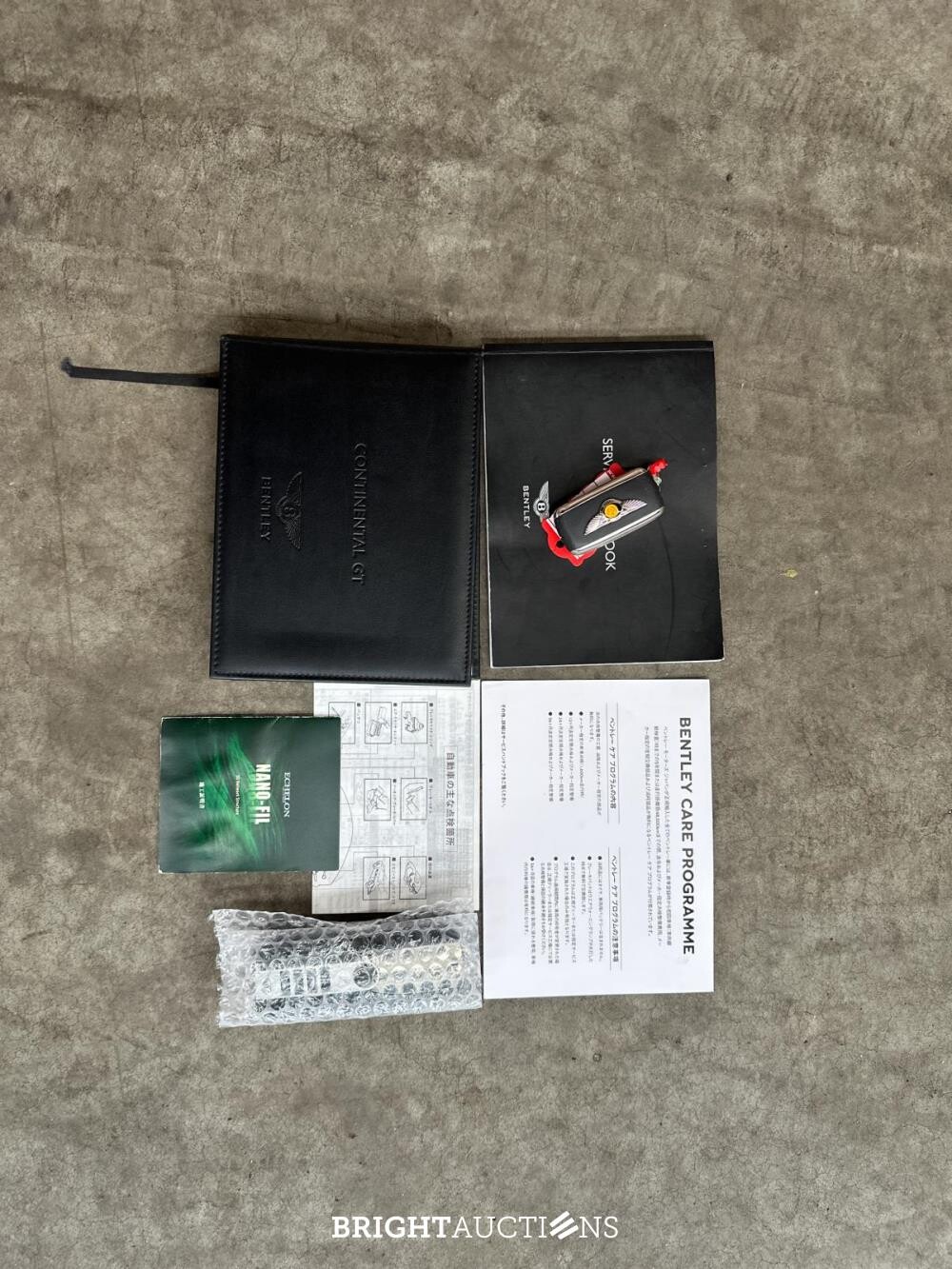 Bentley Continental GT 6.0 W12 575hp 2012 -Facelift- (49,000 km)