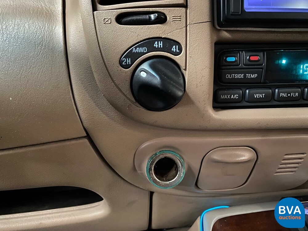 Lincoln Navigator 5.4 V8 230pk 1999, 37-DT-TF