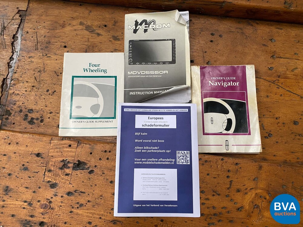 Lincoln Navigator 5.4 V8 230pk 1999, 37-DT-TF