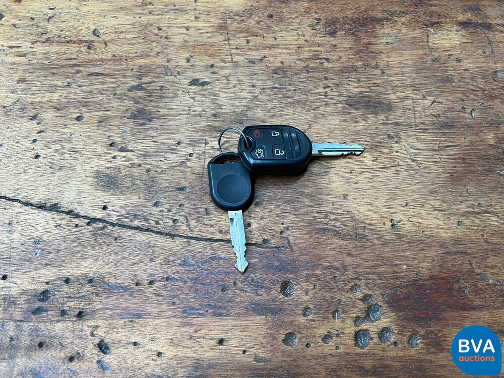 Ford Mustang GT 4.6 V8 305pk 2010, J-486-GG