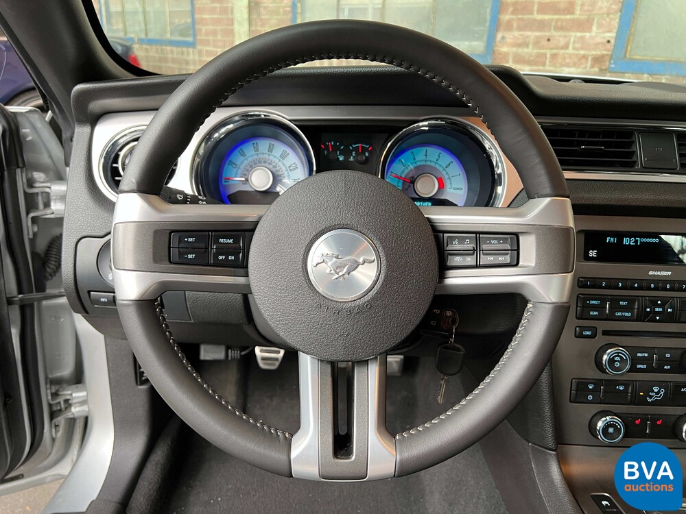 Ford Mustang GT 4.6 V8 305pk 2010, J-486-GG