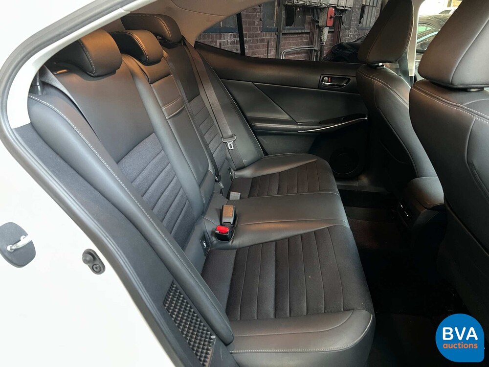 Lexus IS 300h Business Line Pro 181 PS 2014, GJ-921-D.