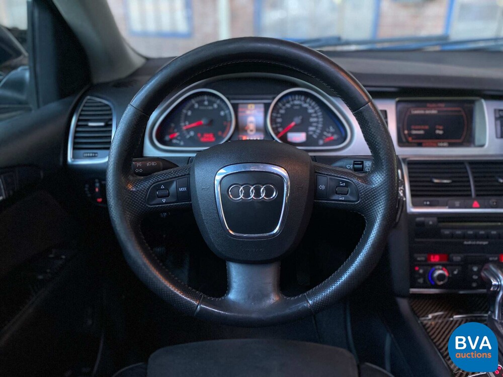 Audi Q7 4.2 FSI Quattro 349hp 2006, 69-KK-L2.