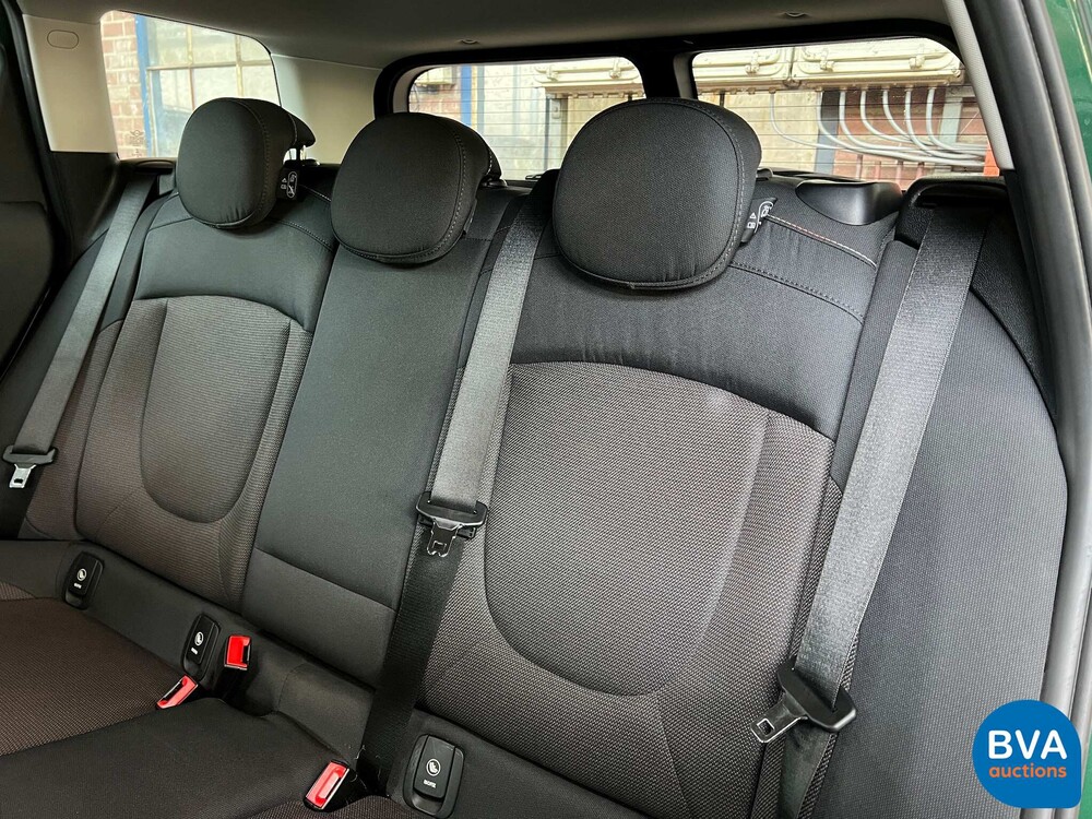 Mini Clubmann 1.5D 116 PS British Racing Green Mini Cooper 2016.