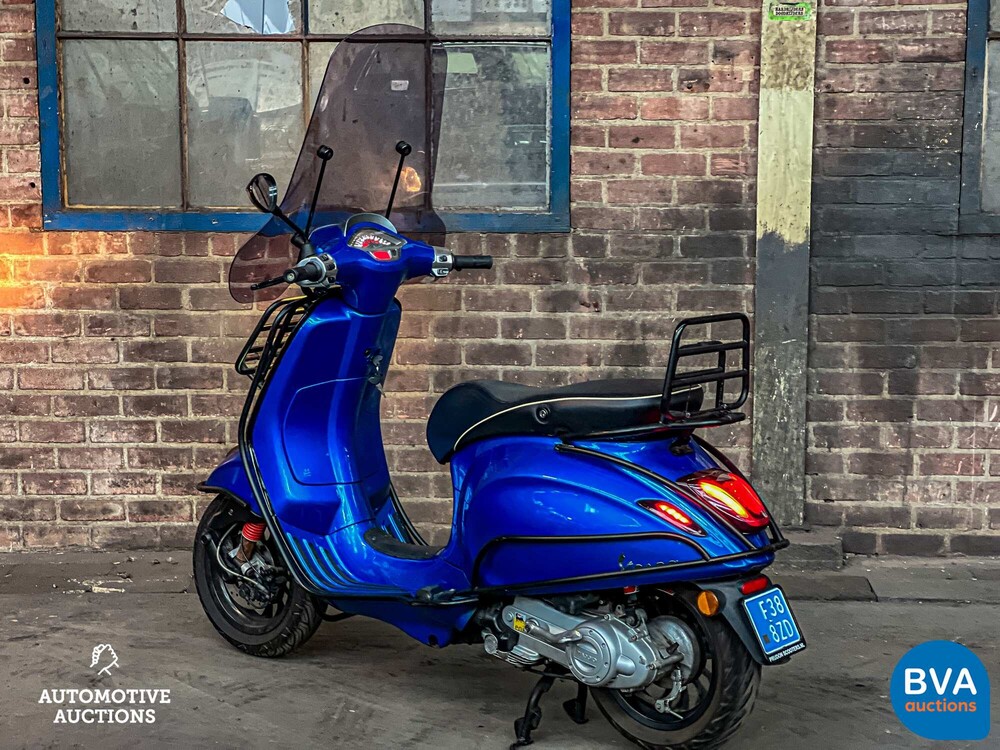 Piaggio Vespa Sprint 25km 2015, F-388-ZD -Full option-.