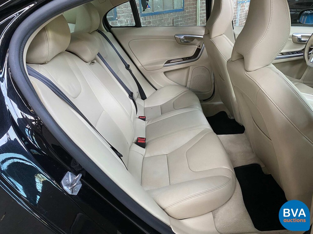 Volvo S60 2.5 Premier 255hp 2016, N-372-NJ.