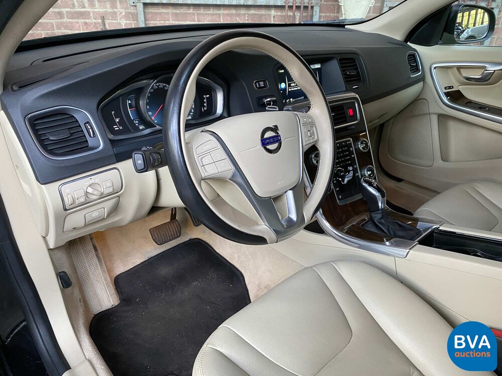 Volvo S60 2.5 Premier 255hp 2016, N-372-NJ.