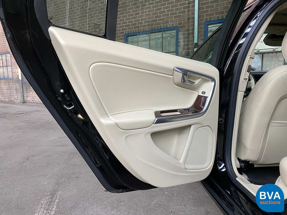 Volvo S60 2.5 Premier 255hp 2016, N-372-NJ.