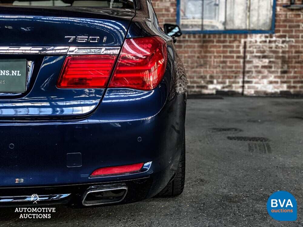 BMW 750i High Executive F04 4.4 V8 7er Serie 407 PS 2009.