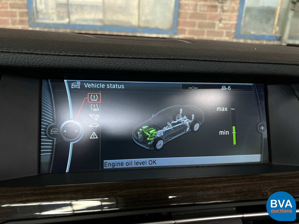 BMW 750i High Executive F04 4.4 V8 7er Serie 407 PS 2009.
