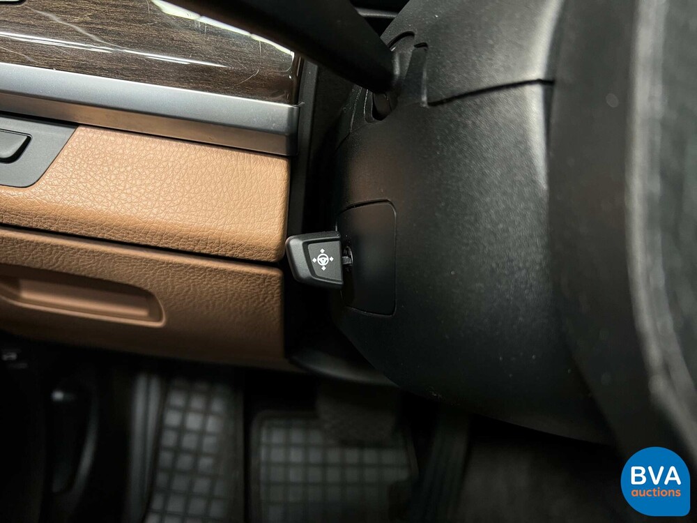 BMW 750i High Executive F04 4.4 V8 7er Serie 407 PS 2009.