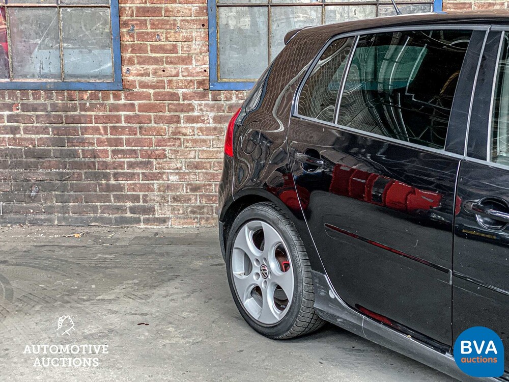 Volkswagen Golf 5 GTI 2.0 TFSI 200hp 2009, 74-GZT-1.
