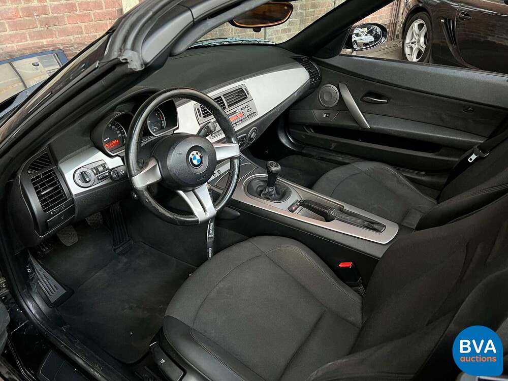 BMW Z4 Roadster 2.2i Pure 170pk 2004 -Org. NL-, 60-PR-NS