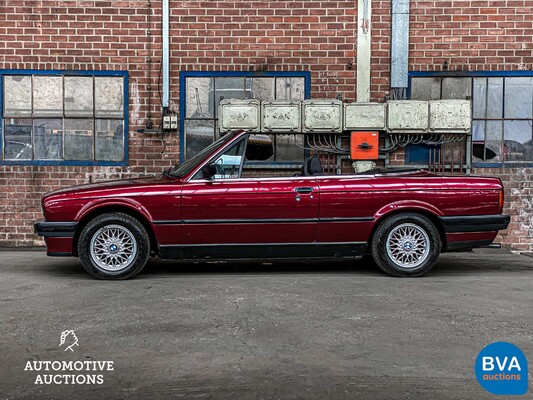 BMW 3-SERIES E30 318I CONVERTIBLE HARDTOP 113HP 1992.