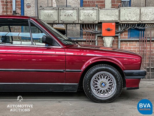 BMW 3-SERIES E30 318I CONVERTIBLE HARDTOP 113HP 1992.