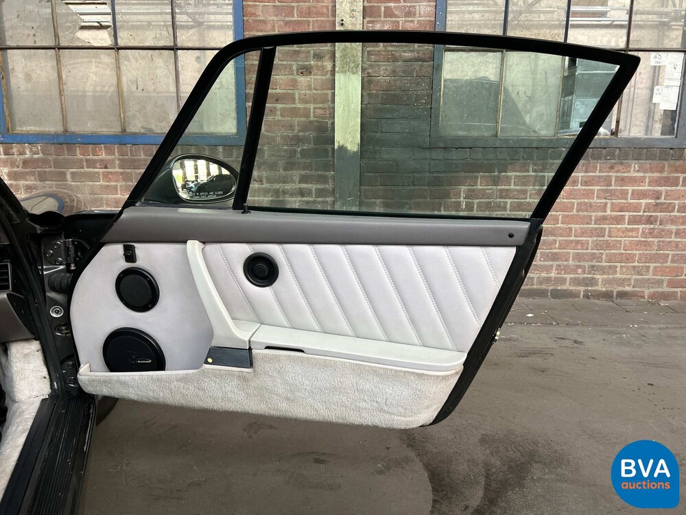 Porsche 964 Carrera 2 250pk 1992