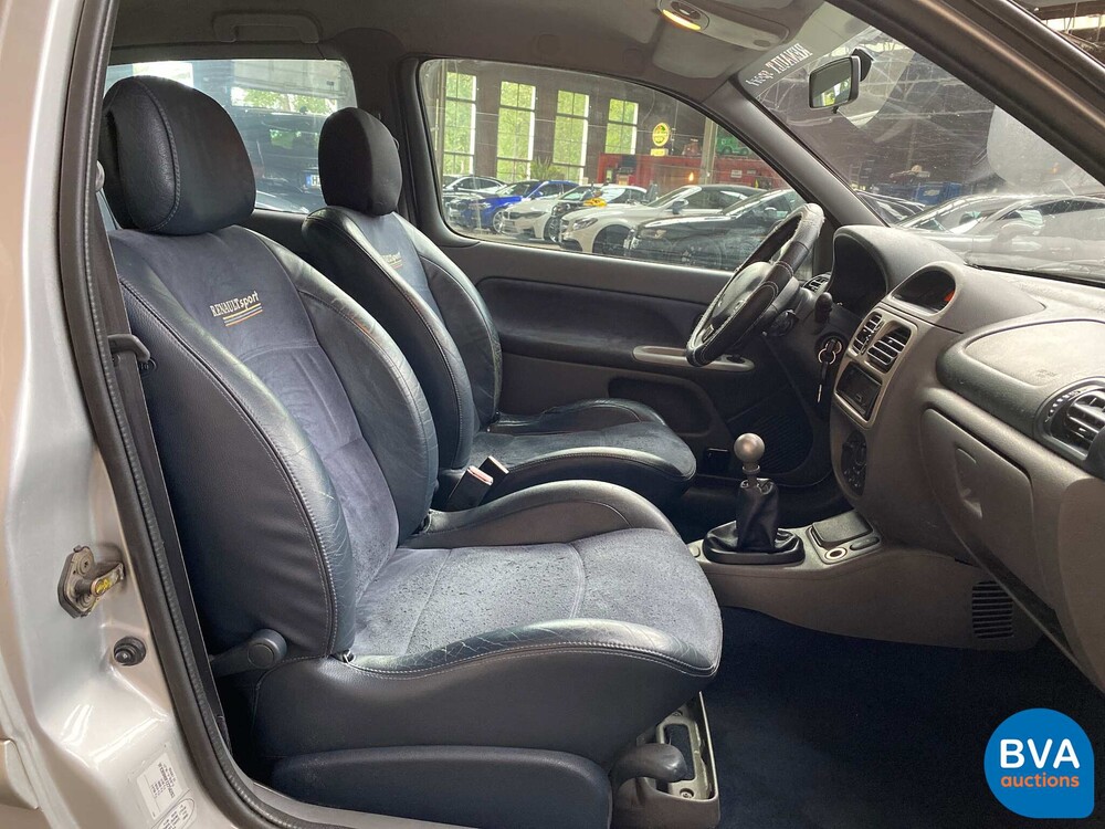 Renault Clio RS 2.0 169hp 2000 -Org. NL-, 33-GB-HS.