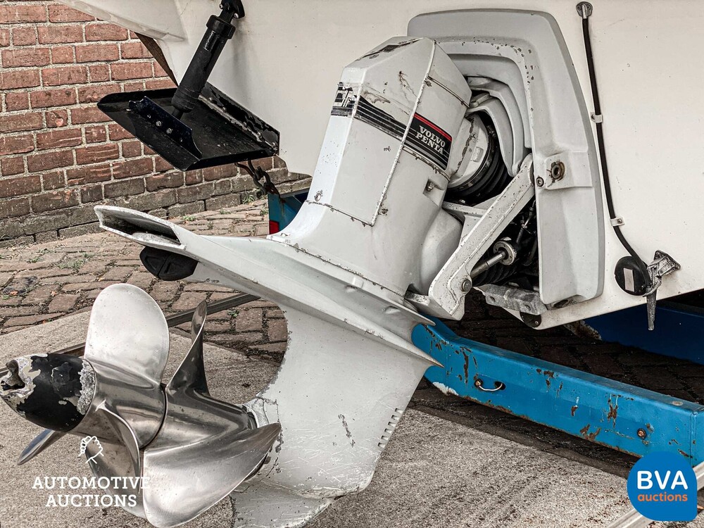 Formula 271SR1 Speedboat 230hp with trailer 1996, 54-56-YB -NO RESERVE-.