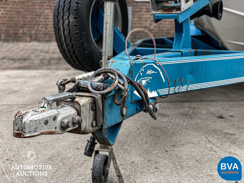 Formula 271SR1 Speedboat 230hp with trailer 1996, 54-56-YB -NO RESERVE-.