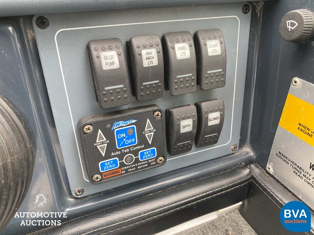 Formula 271SR1 Speedboat 230hp with trailer 1996, 54-56-YB -NO RESERVE-.