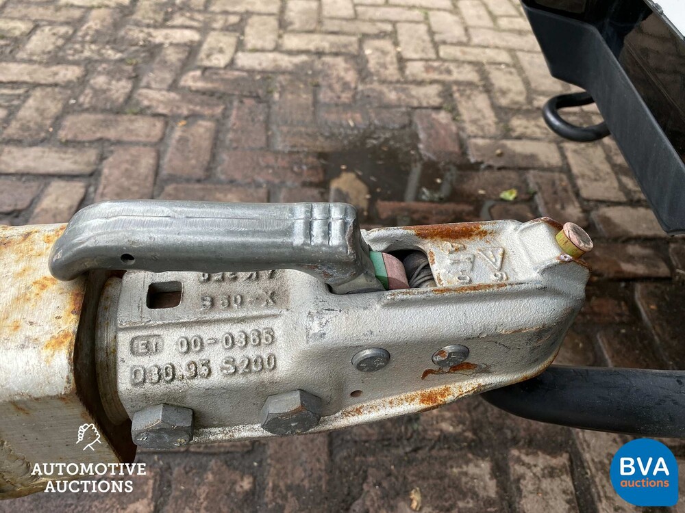 Formula 271SR1 Speedboat 230hp with trailer 1996, 54-56-YB -NO RESERVE-.