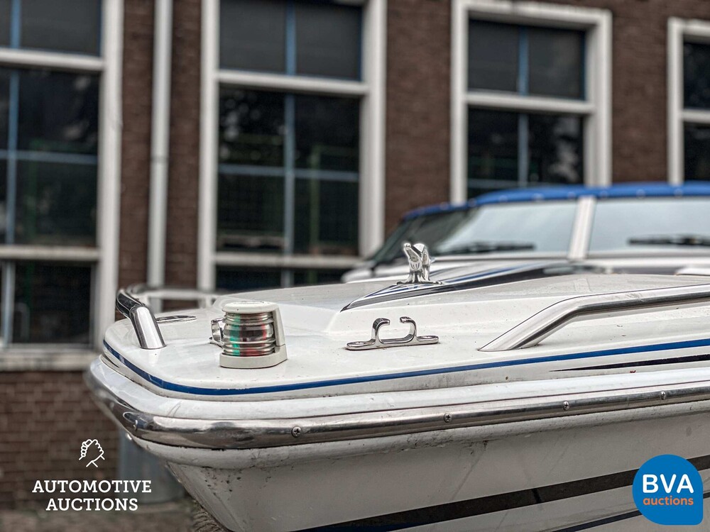 Formula 271SR1 Speedboat 230hp with trailer 1996, 54-56-YB -NO RESERVE-.