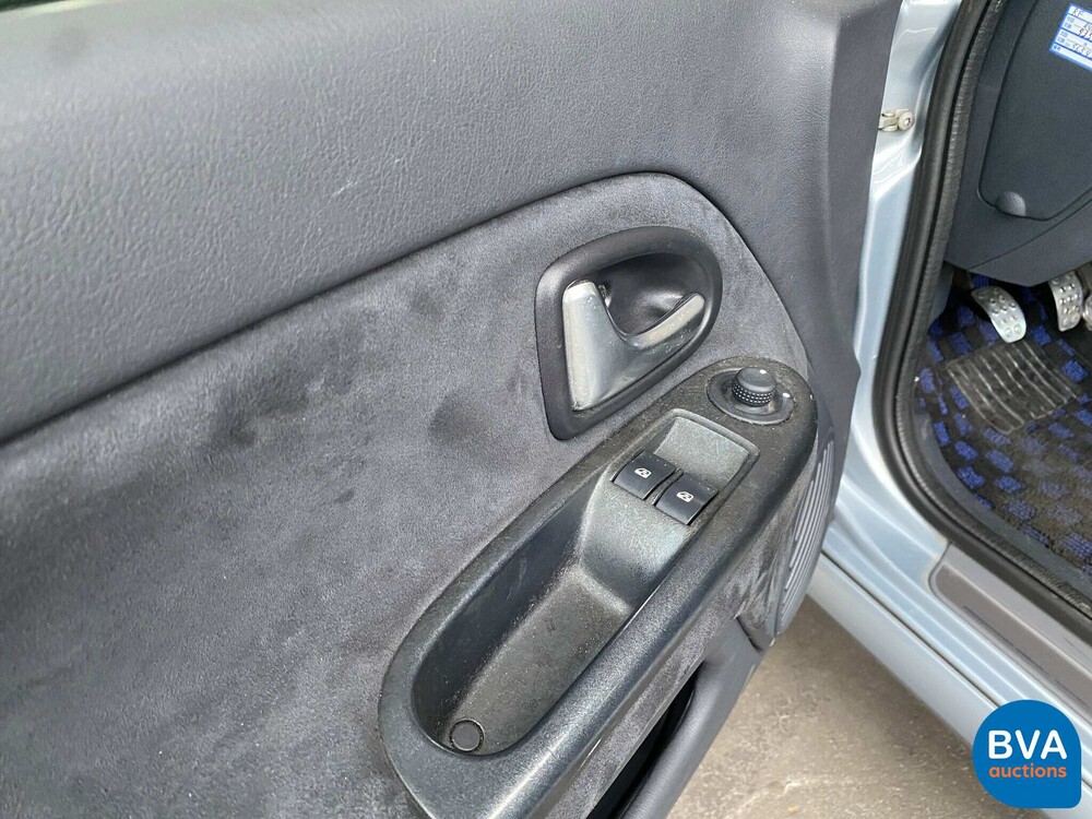 Renault Sport Clio RS 2.0 2004 -YOUNGTIMER-