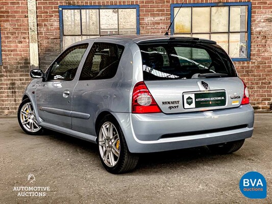 Renault Sport Clio RS2.0 2004 -YOUNGTIMER-.