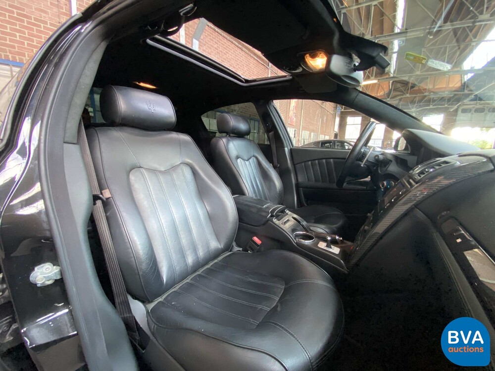 Maserati Quattroporte Executive GT 4.2 V8 400pk 2006 -YOUNGTIMER-