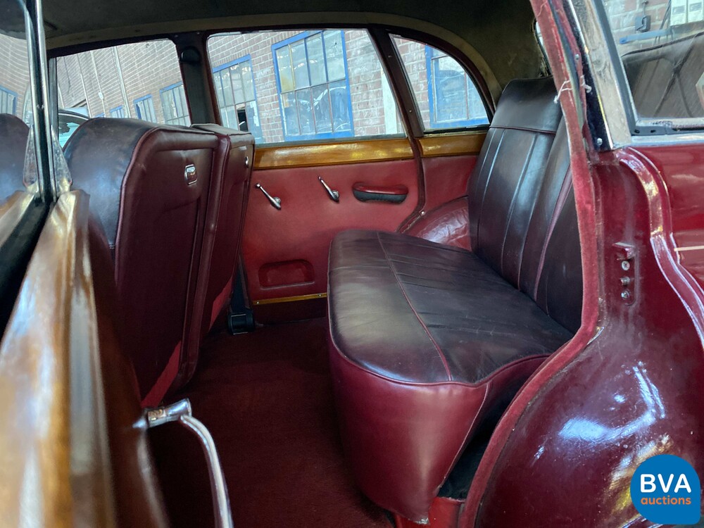 Daimler Conquest DJ250 Saloon 80pk 1955