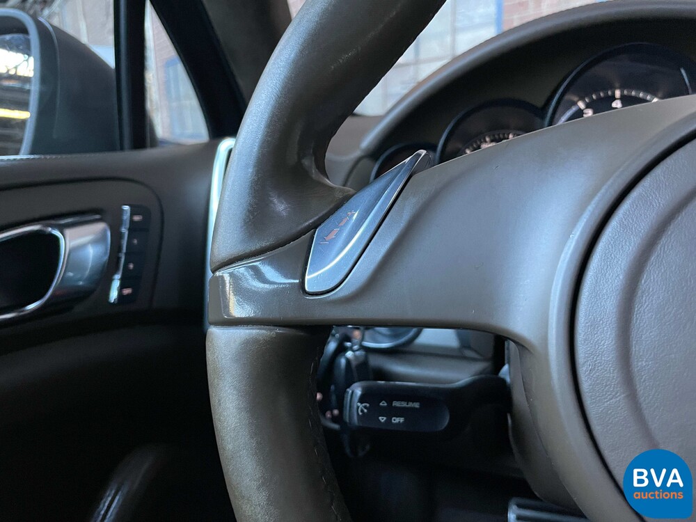 Porsche Cayenne Turbo 4.8 V8 500pk 2010