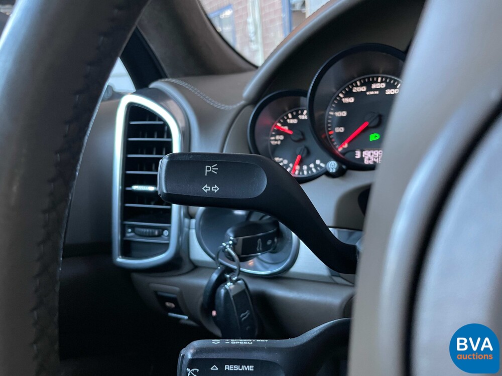 Porsche Cayenne Turbo 4.8 V8 500pk 2010