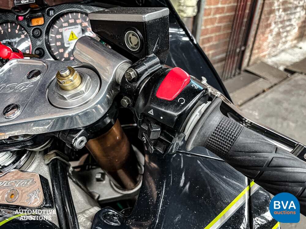 Suzuki Hayabusa Sport GSX R 1300 175pk 2000, MJ-GT-10 