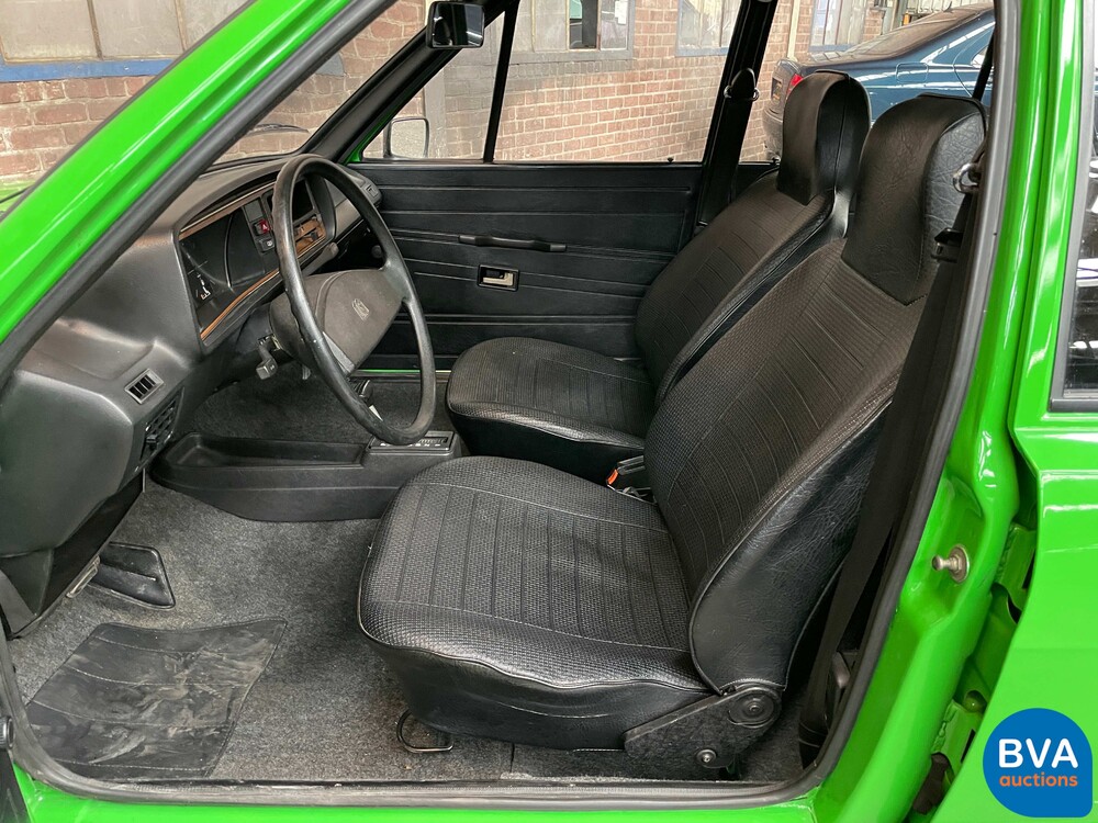 VW Passat 1.6S Kombi 75PS 1980.