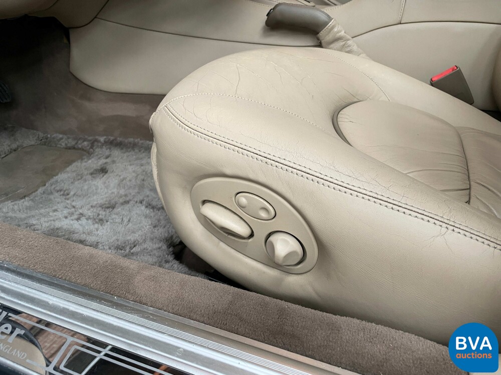 Daimler Super V8 Lang 370pk 2001