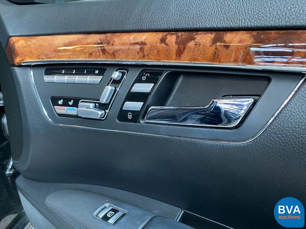 Mercedes-Benz S500L Prestige Plus 5.0 V8 388pk 2006