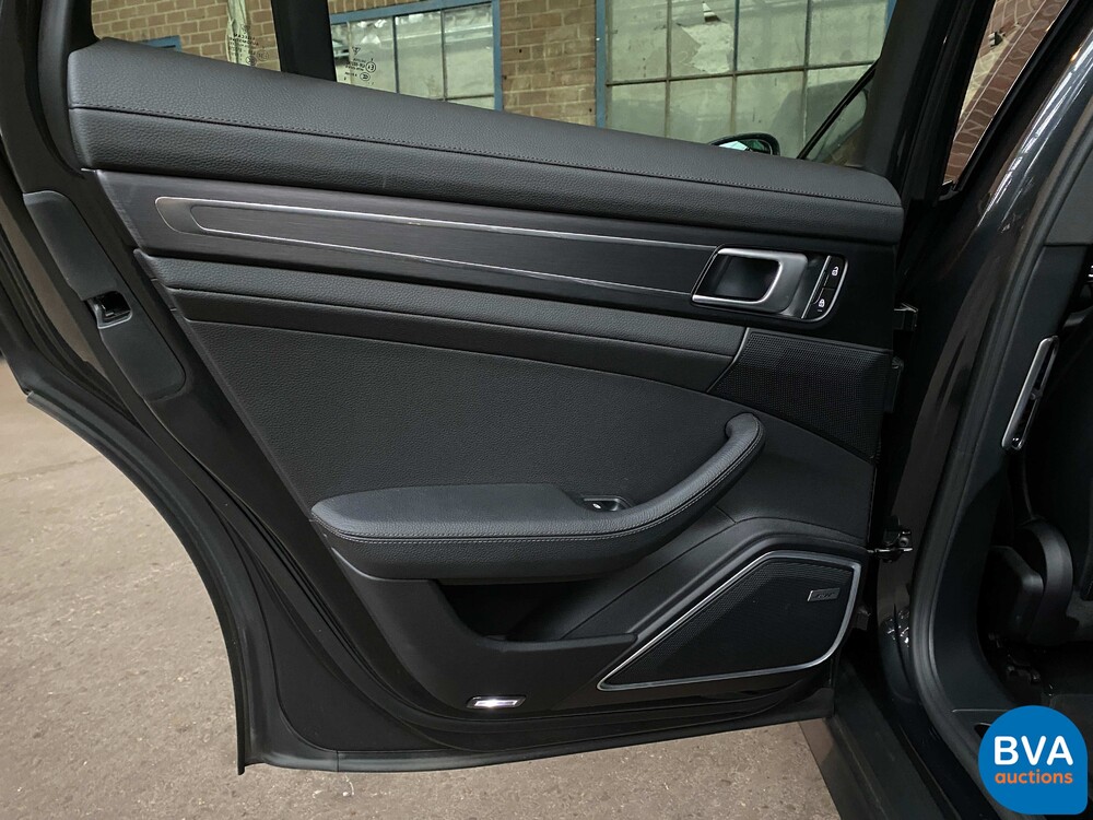 Porsche Panamera 4 E-Hybrid SportChrono 462pk 2022 -GARANTIE-.