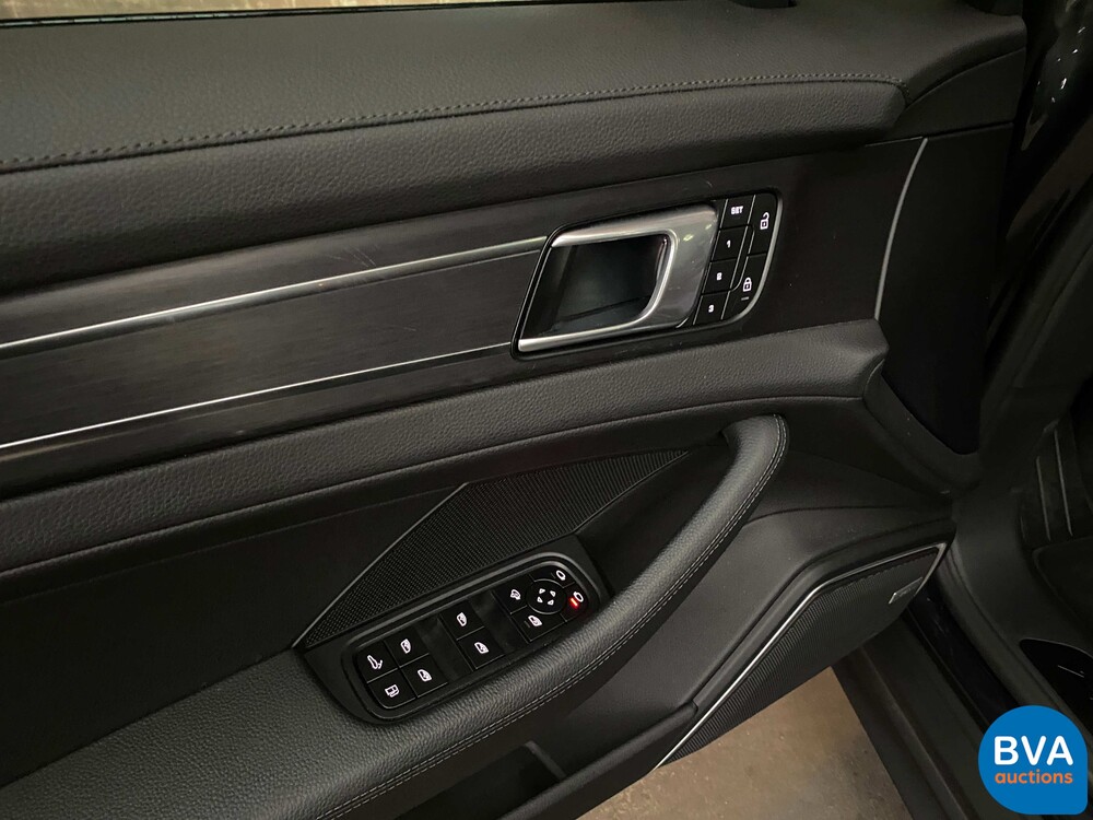 Porsche Panamera 4 E-Hybrid SportChrono 462pk 2022 -GARANTIE-.
