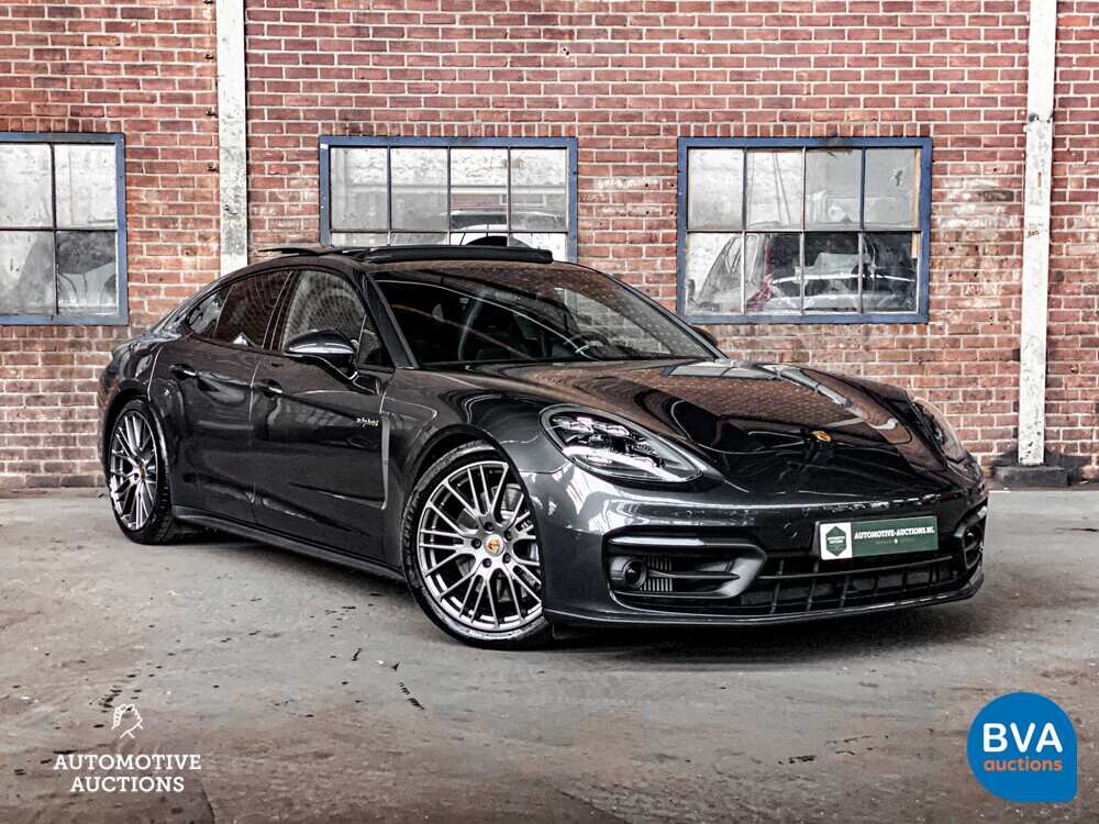 Porsche Panamera 4 E-Hybrid SportChrono 462pk 2022 -GARANTIE-.