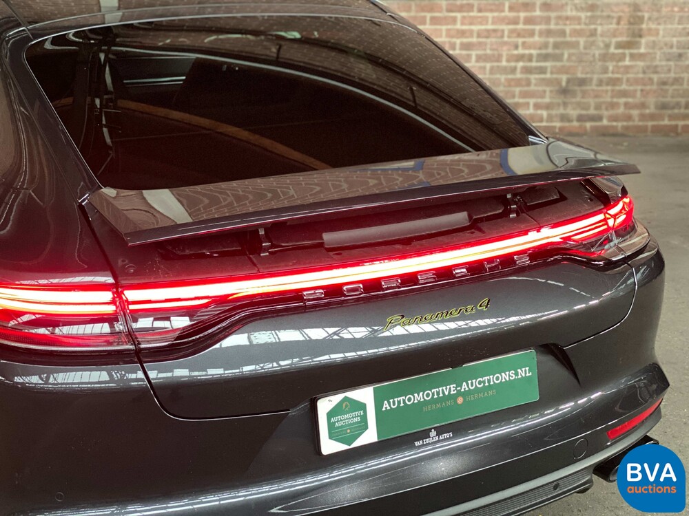 Porsche Panamera 4 E-Hybrid SportChrono 462pk 2022 -GARANTIE-.