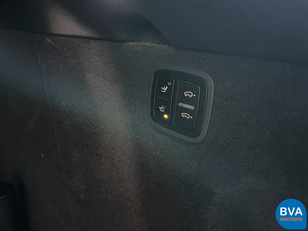 Porsche Macan Turbo 2.9 SportChrono 441PS 2020, J-177-TT.