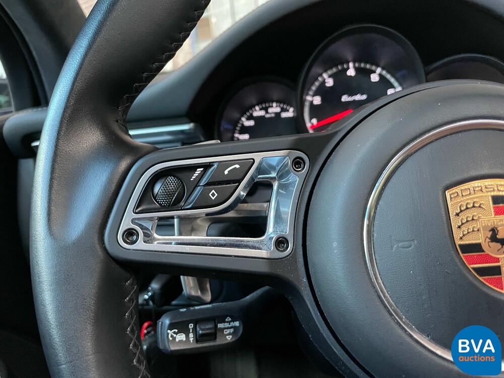 Porsche Macan Turbo 2.9 SportChrono 441PS 2020, J-177-TT.