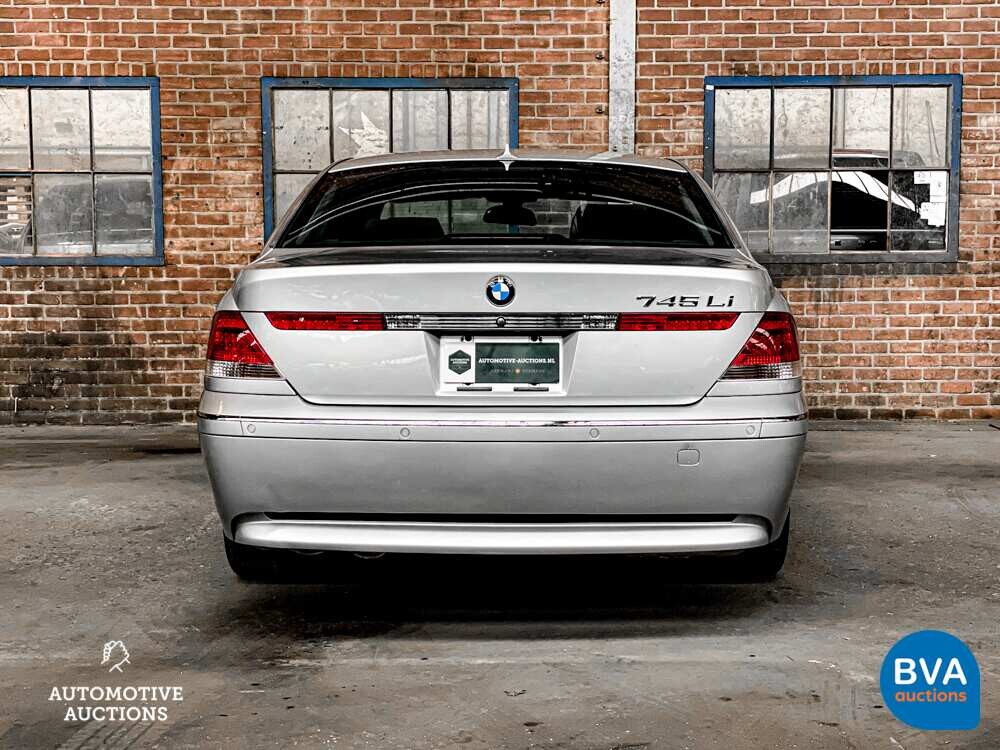 BMW 745Li Executive LANG 4.4 V8 7-serie 333pk 2003 -YOUNGTIMER-