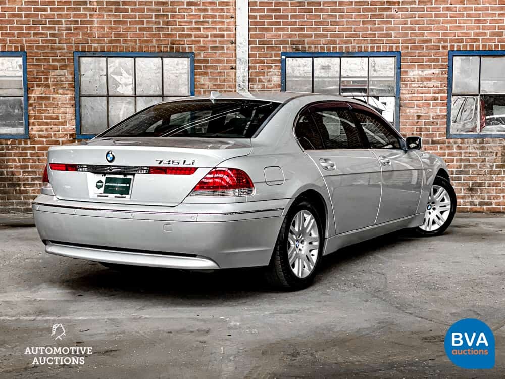 BMW 745Li Executive LANG 4.4 V8 7-serie 333pk 2003 -YOUNGTIMER-
