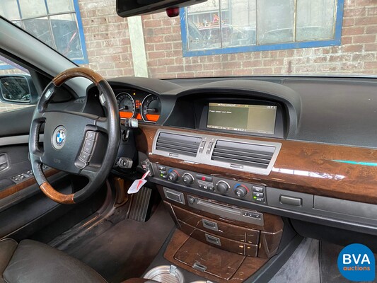 BMW 745Li Executive LONG 4.4 V8 7-series 333hp 2003 -YOUNGTIMER-.