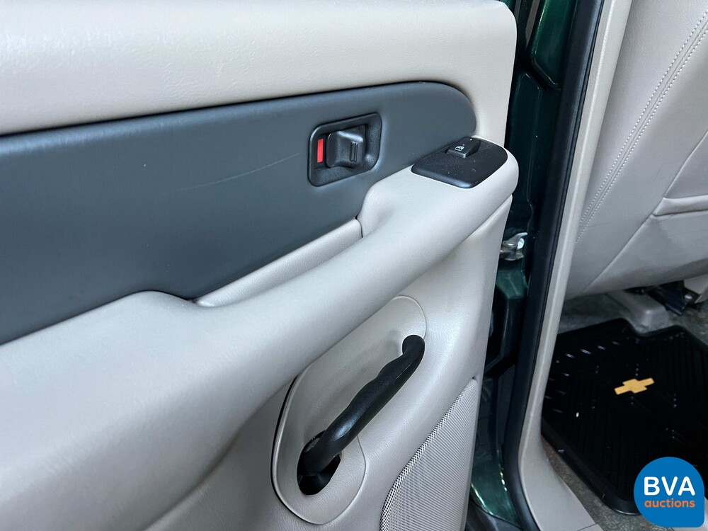 Chevrolet Avalanche 5.3 1500 287pk 2003 -Org. NL-, 37-BG-LX