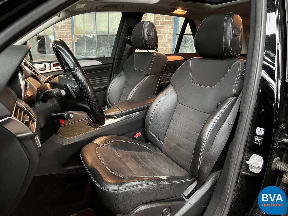 Mercedes-Benz ML350 BlueTEC Edition 1 258 PS 2012 M-Klasse, TF-398-H.