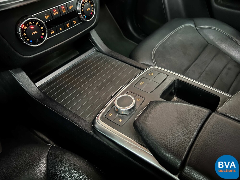 Mercedes-Benz ML350 BlueTEC Edition 1 258 PS 2012 M-Klasse, TF-398-H.