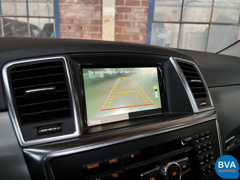 Mercedes-Benz ML350 BlueTEC Edition 1 258 PS 2012 M-Klasse, TF-398-H.