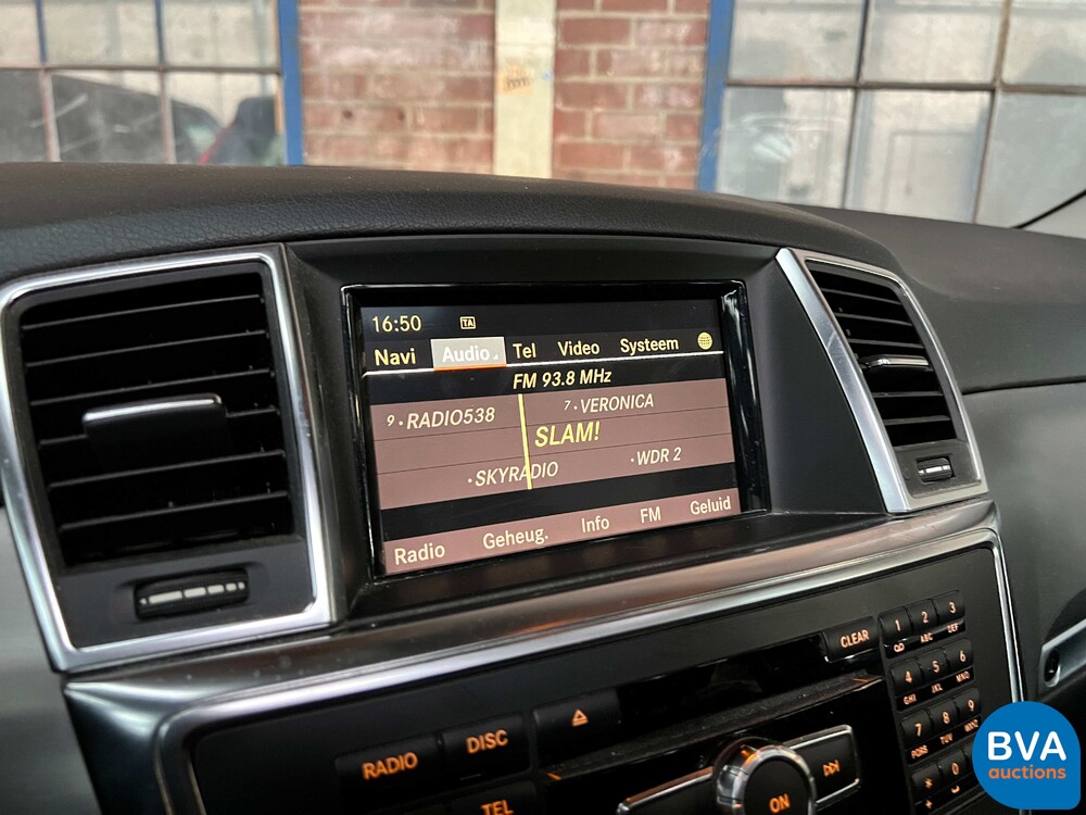 Mercedes-Benz ML350 BlueTEC Edition 1 258 PS 2012 M-Klasse, TF-398-H.